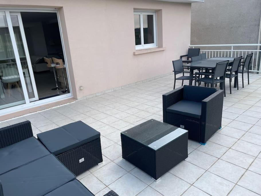 Maison D'Hotes Baslieux-sous-Chatillon Esterno foto